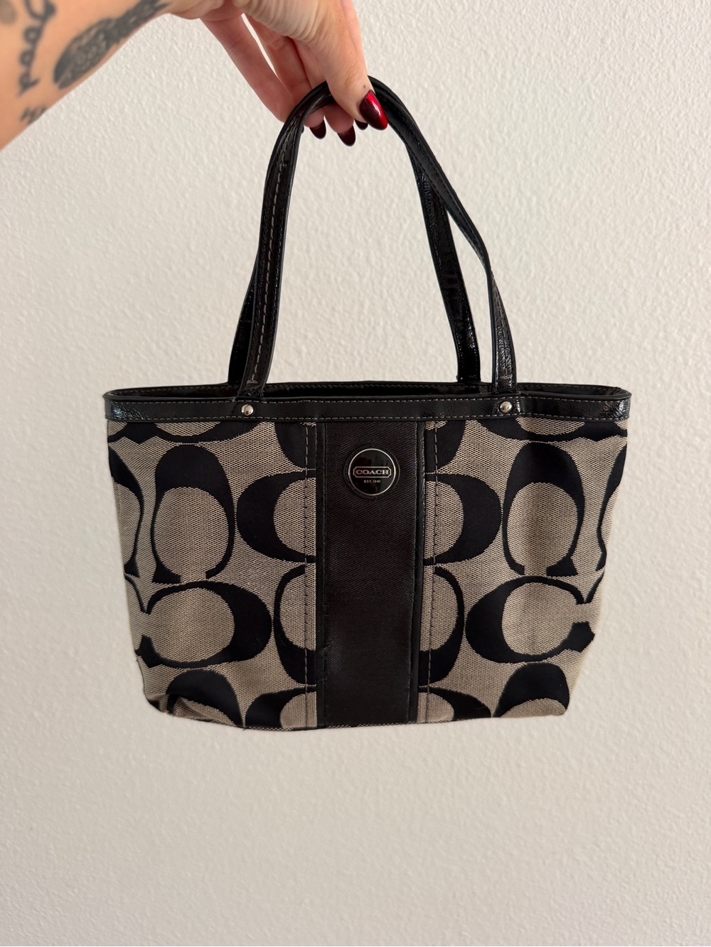 Coach Black and Beige Signature Canvas Tote